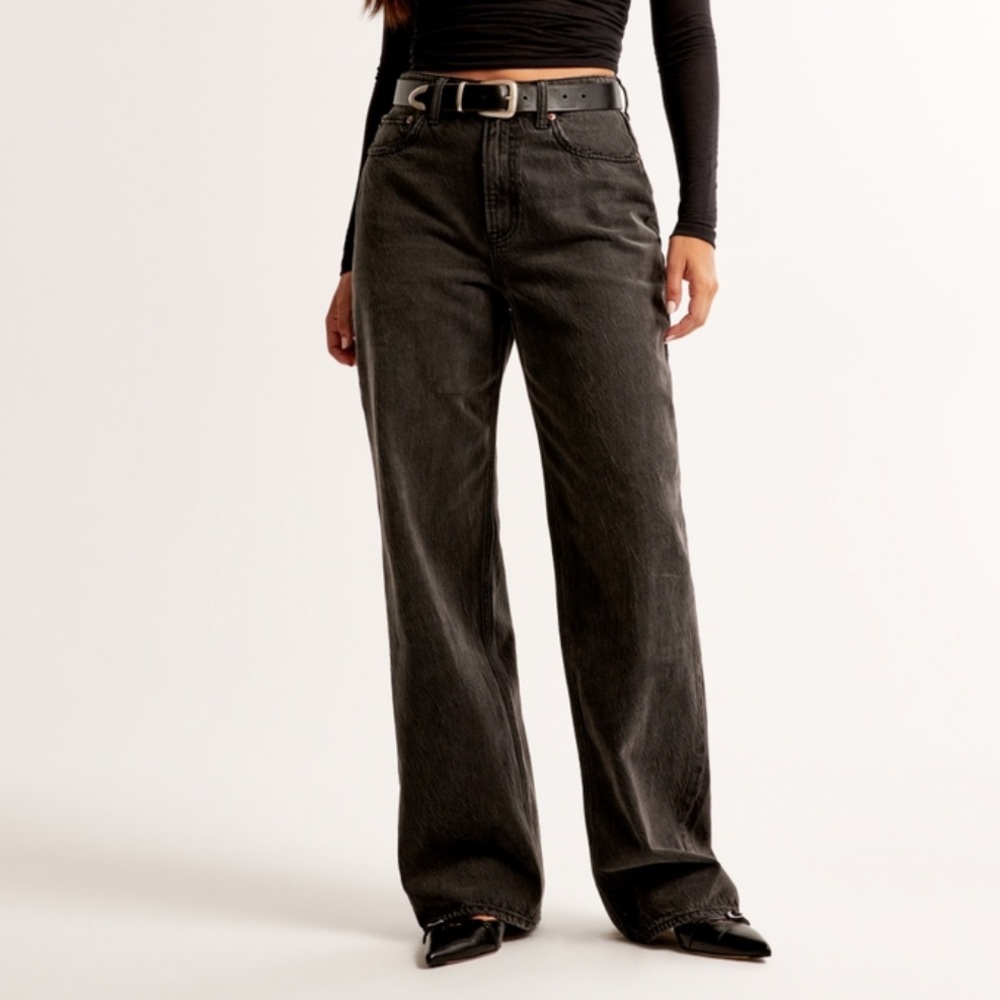 Abercombie Curve Love High Rise Loose Jean